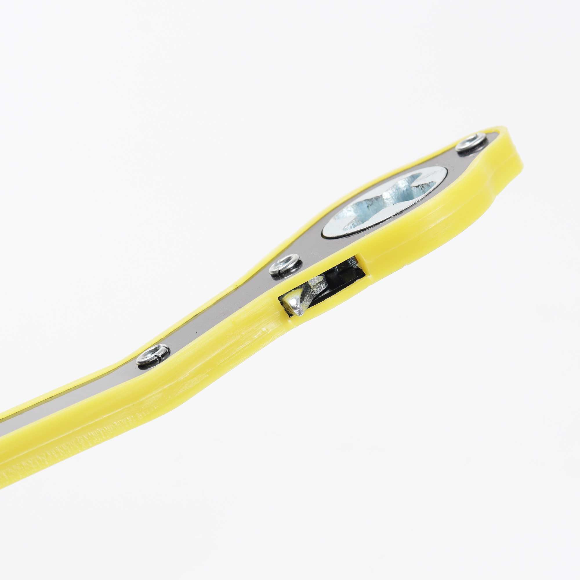 Wholesale Cross Lug Wrench | 4-Way Tire Iron Manufacturer | Custom Auto Tool